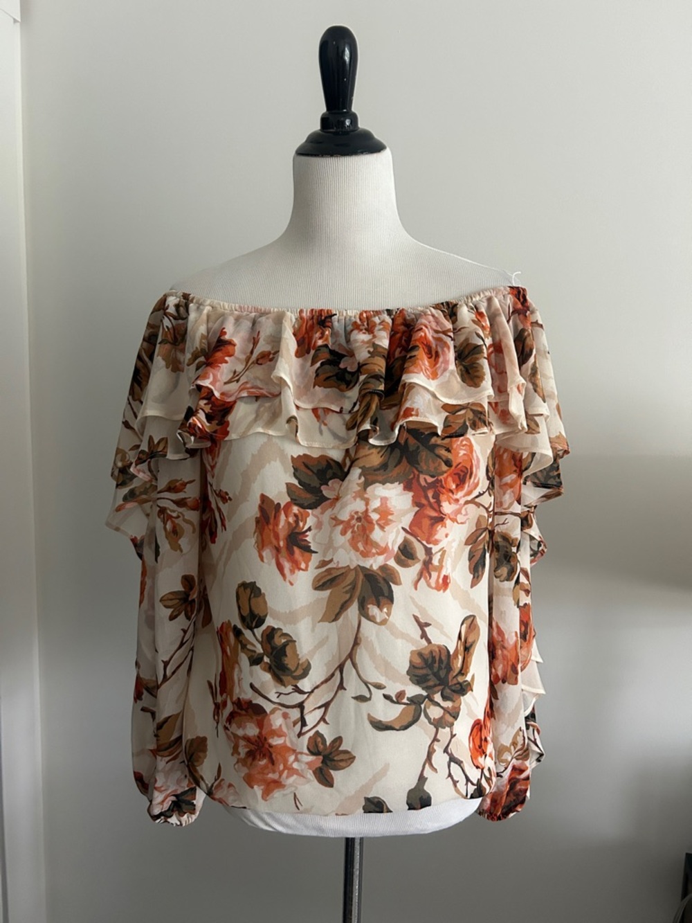 White House Black Market M Floral Off-Shoulder Ruffle Blouse - Cream & Rust